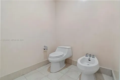 18101 Collins Avenue Sunny Isles Beach FL 33160