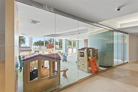 18101 Collins Avenue Sunny Isles Beach FL 33160