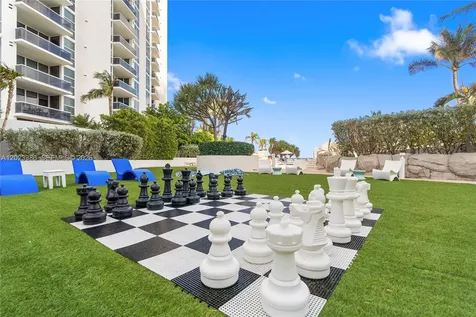 18101 Collins Avenue Sunny Isles Beach FL 33160