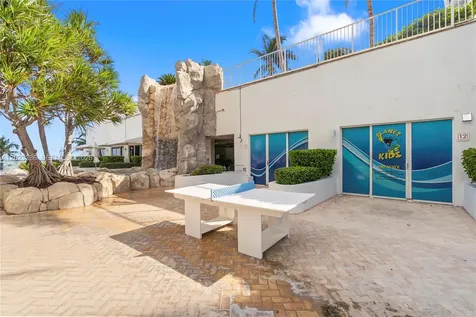 18101 Collins Avenue Sunny Isles Beach FL 33160