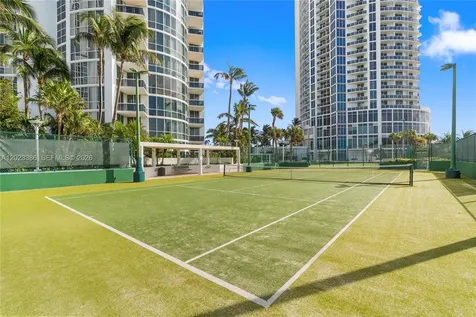 18101 Collins Avenue Sunny Isles Beach FL 33160