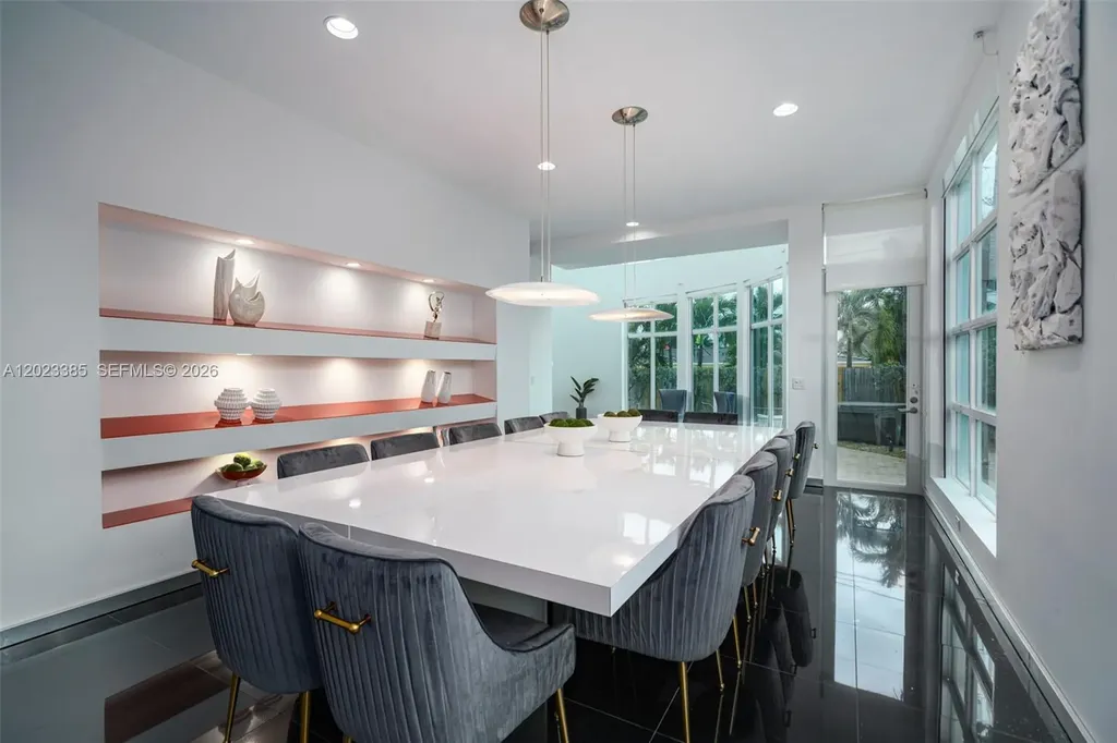5432 NE 21st Terrace Fort Lauderdale FL 33308