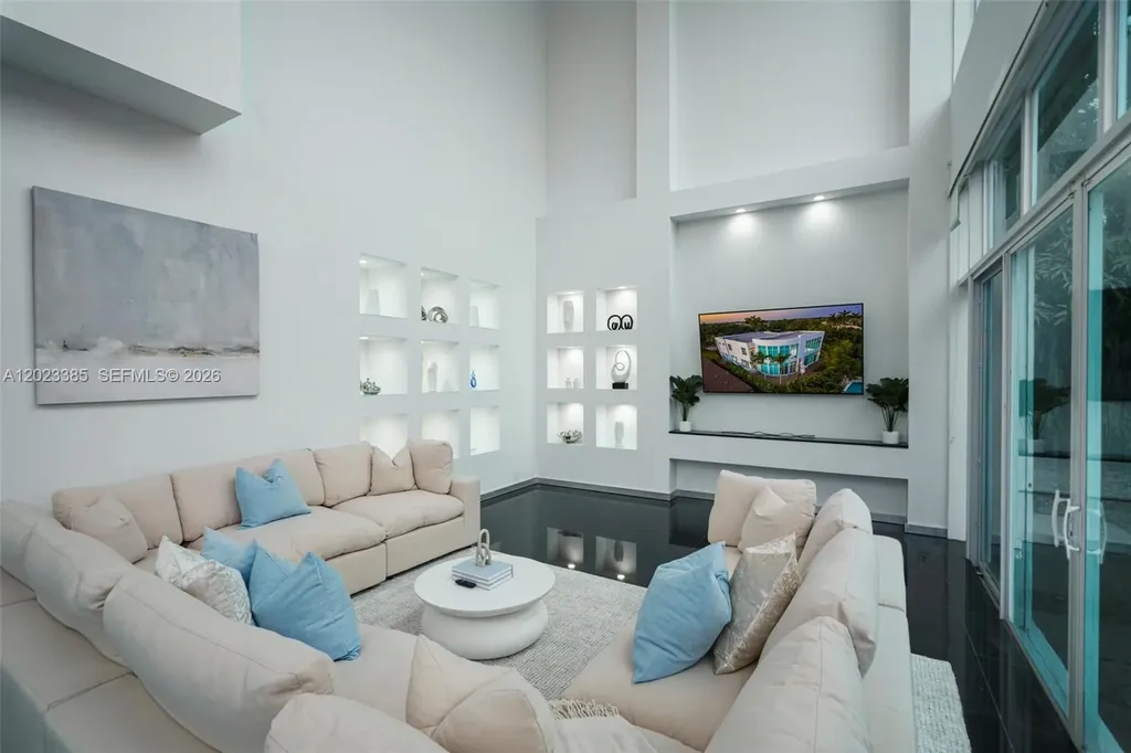 5432 NE 21st Terrace Fort Lauderdale FL 33308