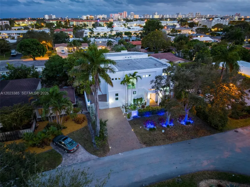5432 NE 21st Terrace Fort Lauderdale FL 33308