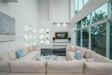 5432 NE 21st Terrace Fort Lauderdale FL 33308