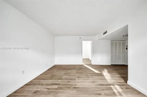 2011 Bay Drive Miami Beach FL 33141