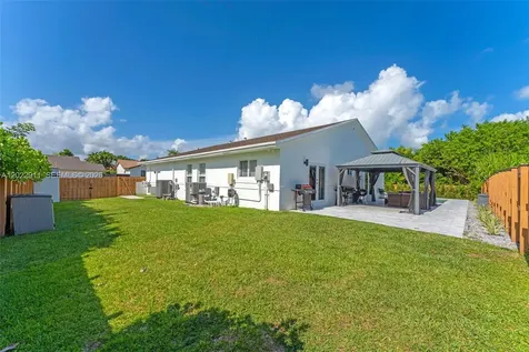 7840 SW 197th Terrace Cutler Bay FL 33189