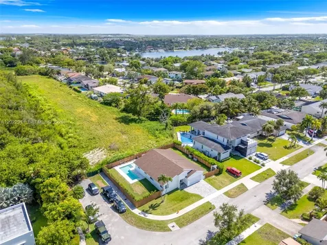 7840 SW 197th Terrace Cutler Bay FL 33189