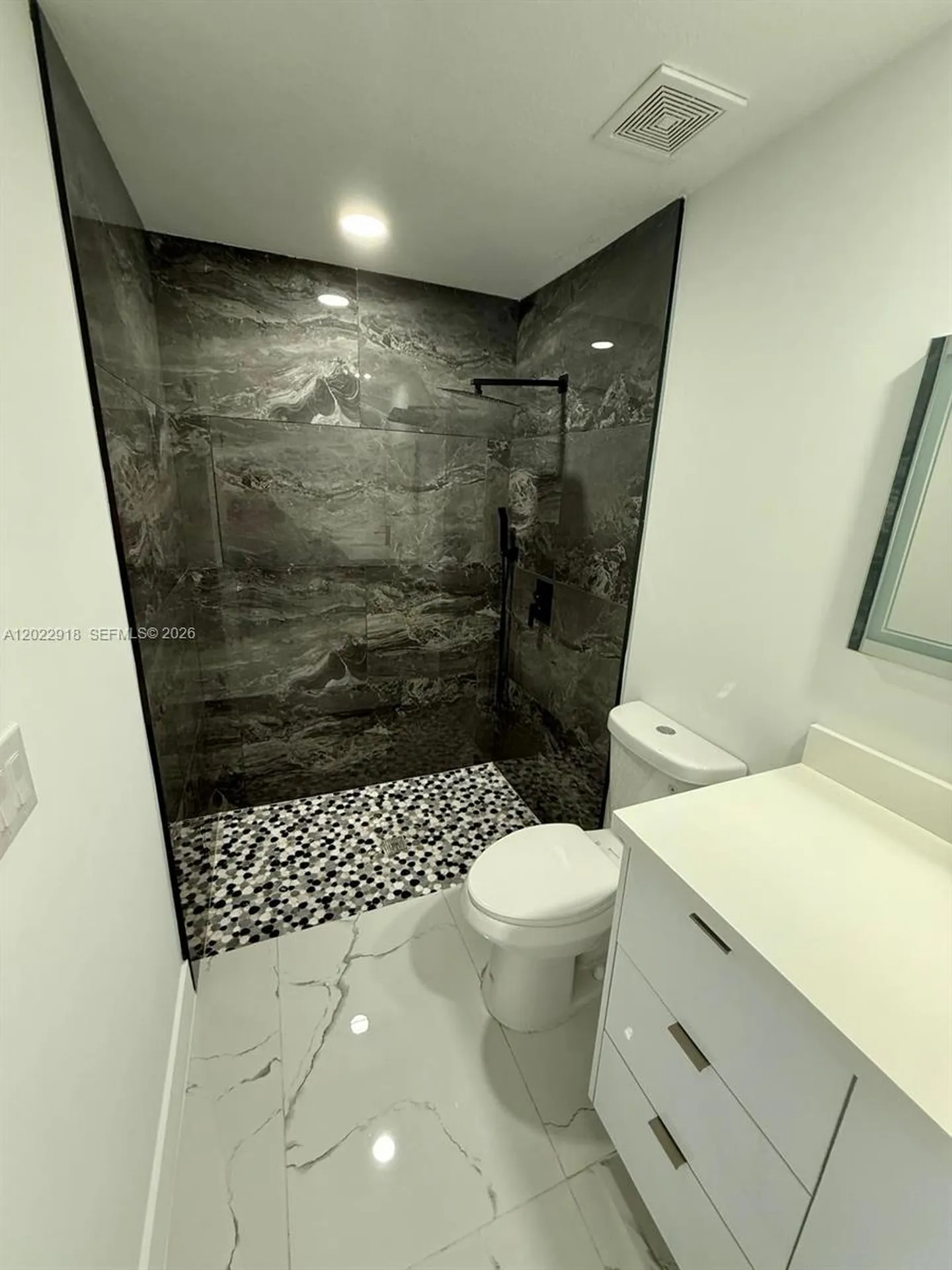 111 E North Shore Avenue Other City - In The State Of Florida FL 33917