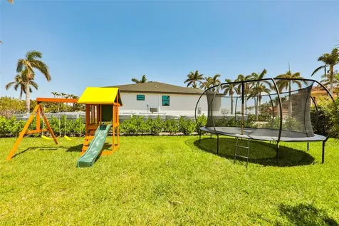 Cape Coral FL 33904