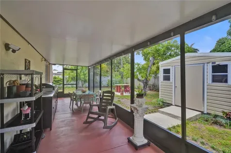 10730 SW 47th Street Miami FL 33165