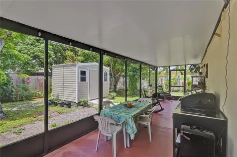 10730 SW 47th Street Miami FL 33165