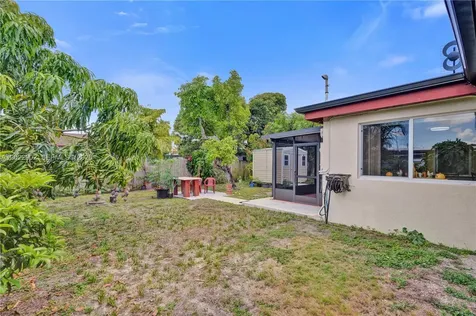 10730 SW 47th Street Miami FL 33165