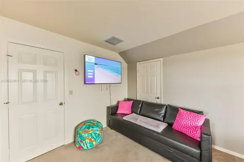 407 SW 37 Street Cape Coral FL 33914