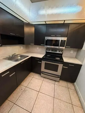 15600 NW 7th Avenue Miami FL 33169
