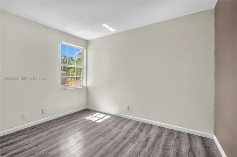 3698 San Simeon Circle Weston FL 33331