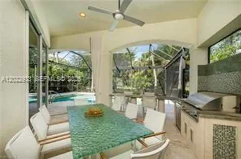 7657 Mulberry Lane Naples FL 34114