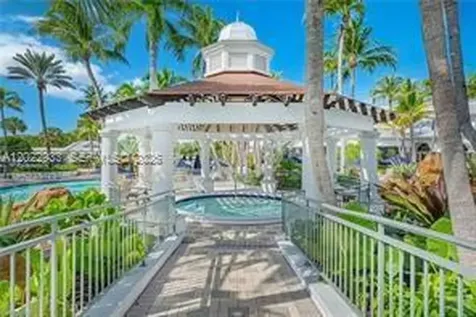 7657 Mulberry Lane Naples FL 34114