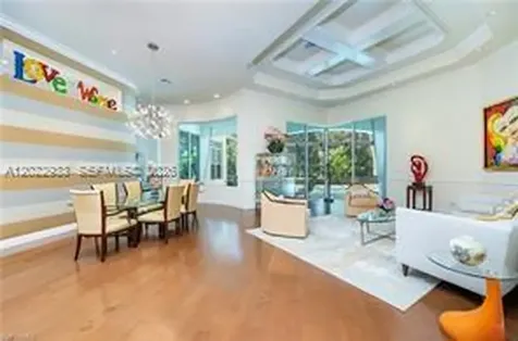 7657 Mulberry Lane Naples FL 34114