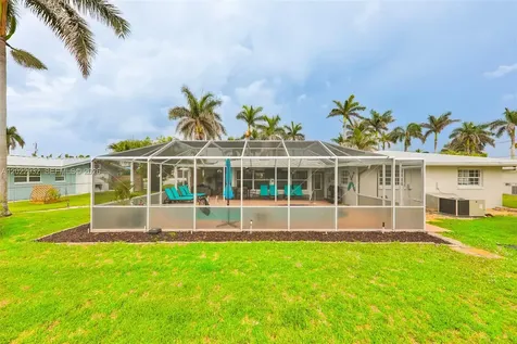 450 Bayshore Drive Cape Coral FL 33904
