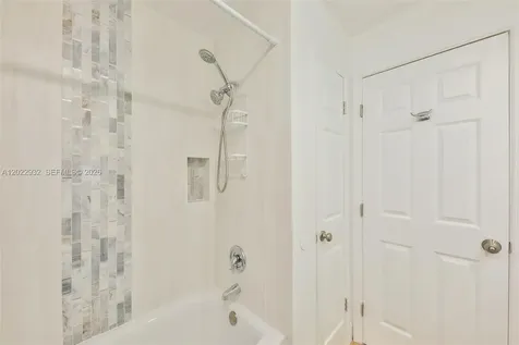 450 Bayshore Drive Cape Coral FL 33904