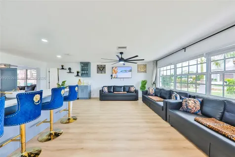 450 Bayshore Drive Cape Coral FL 33904