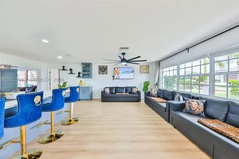 450 Bayshore Drive Cape Coral FL 33904