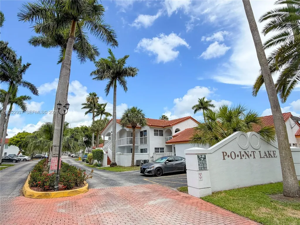 15355 SW 76th Terrace Miami FL 33193