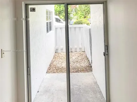15355 SW 76th Terrace Miami FL 33193