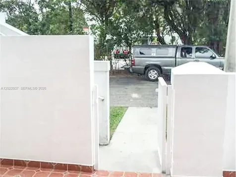 15355 SW 76th Terrace Miami FL 33193
