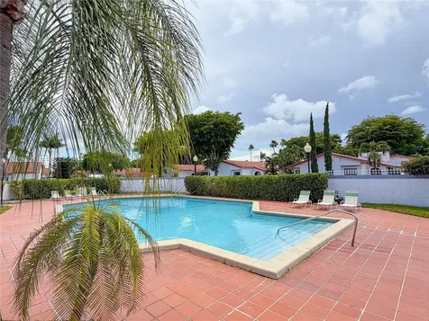 15355 SW 76th Terrace Miami FL 33193