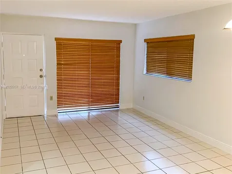15355 SW 76th Terrace Miami FL 33193