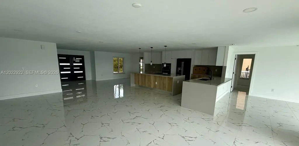 111 E North Shore Avenue Other City - In The State Of Florida FL 33917