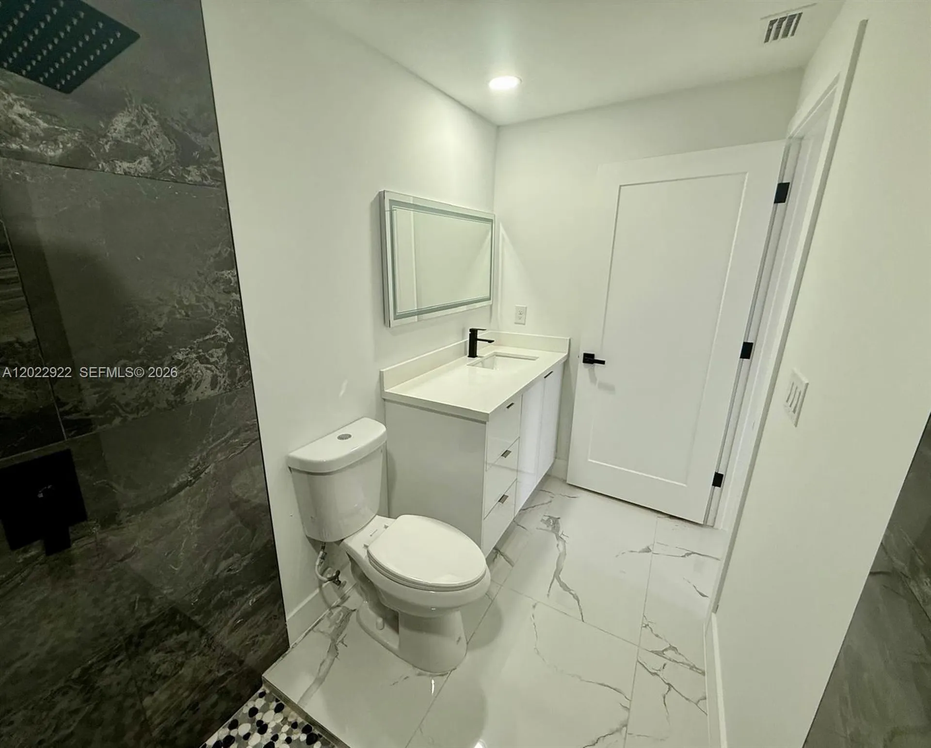 111 E North Shore Avenue Other City - In The State Of Florida FL 33917
