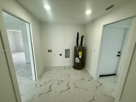 111 E North Shore Avenue Other City - In The State Of Florida FL 33917