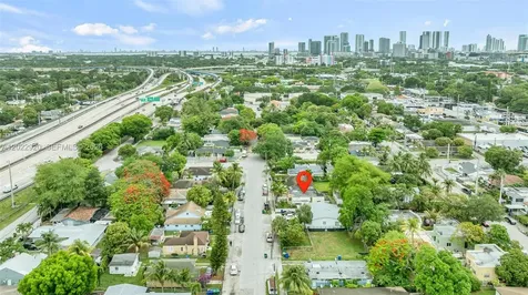 1122 NW 38th Street Miami FL 33127