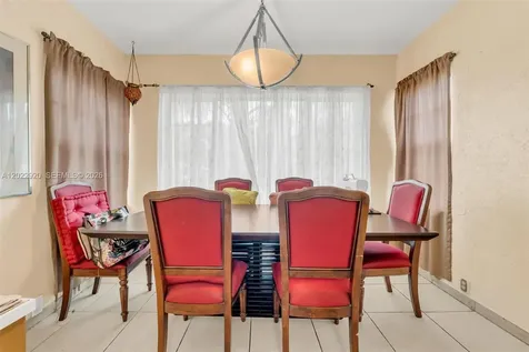 1122 NW 38th Street Miami FL 33127