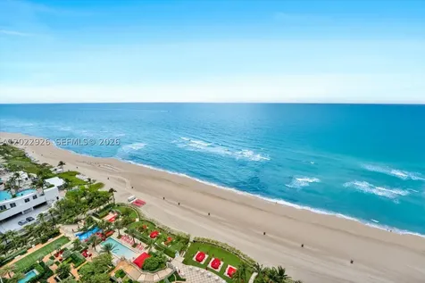 17901 Collins Avenue Sunny Isles Beach FL 33160