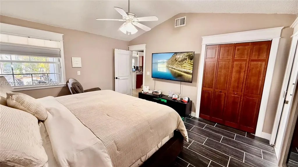 5470 Pine Circle Coral Springs FL 33067