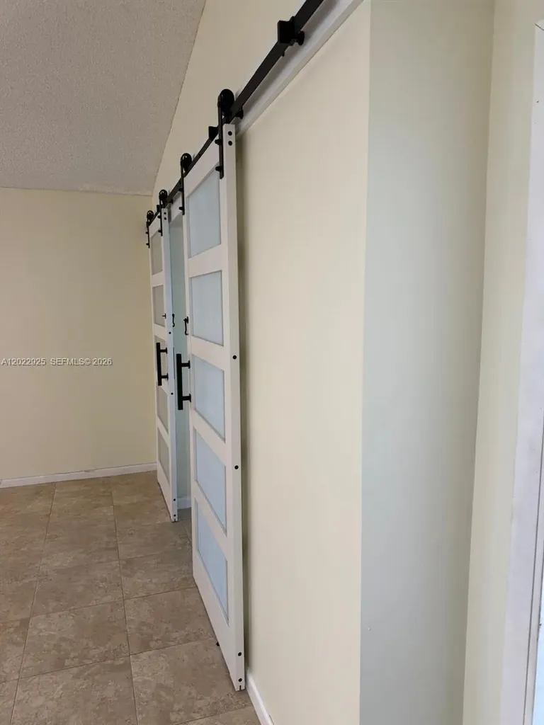 5470 Pine Circle Coral Springs FL 33067