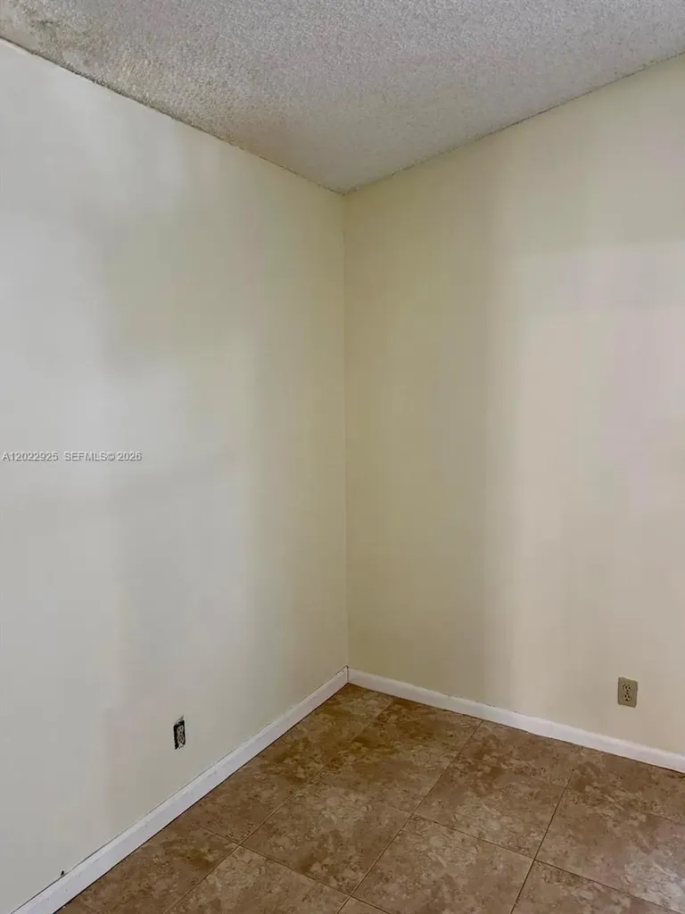 5470 Pine Circle Coral Springs FL 33067