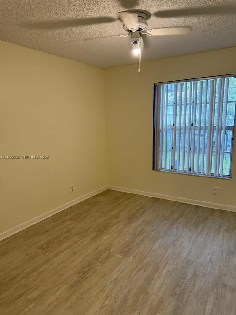 5470 Pine Circle Coral Springs FL 33067