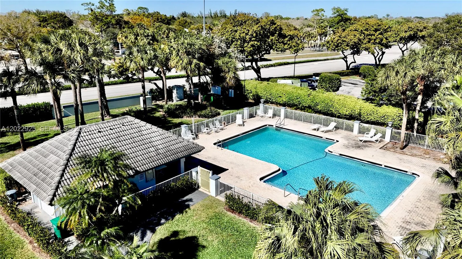 5470 Pine Circle Coral Springs FL 33067