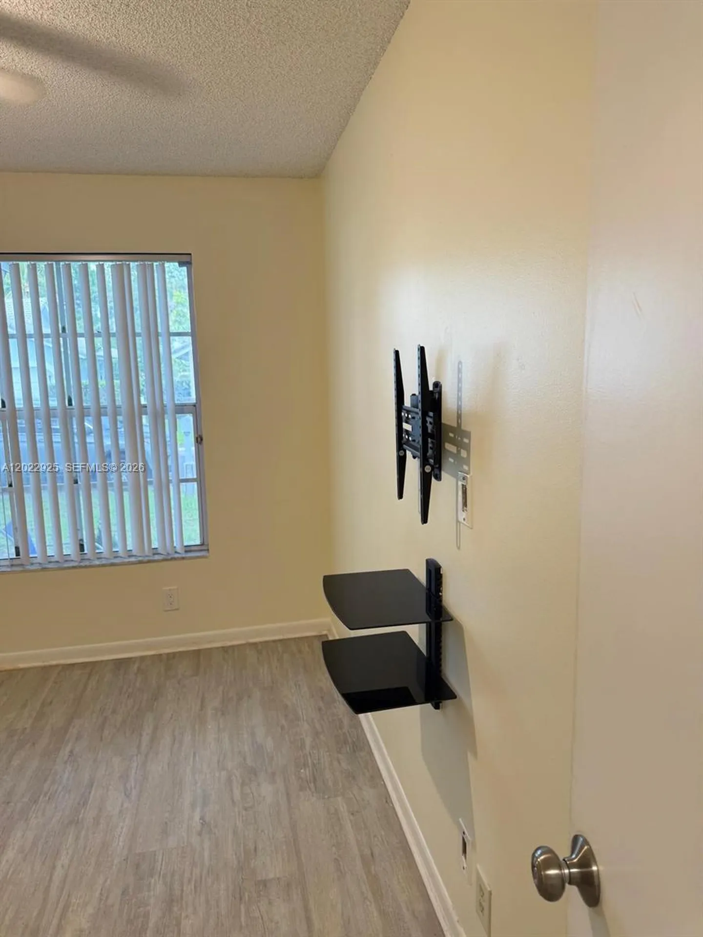 5470 Pine Circle Coral Springs FL 33067