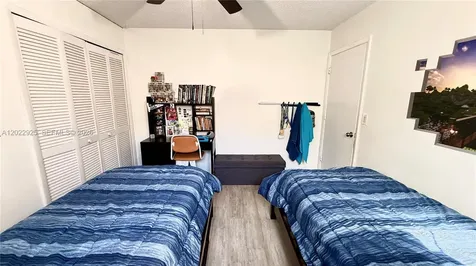 5470 Pine Circle Coral Springs FL 33067