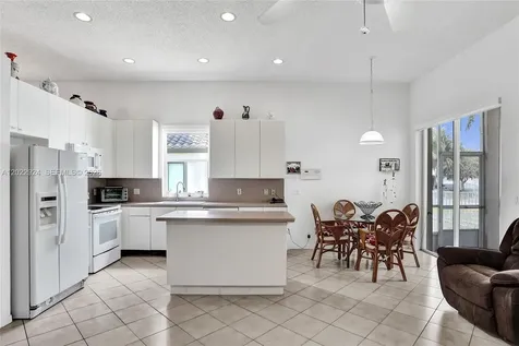 1155 NW 132nd Avenue Pembroke Pines FL 33028