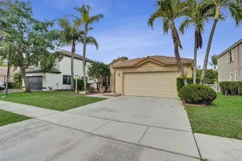 1155 NW 132nd Avenue Pembroke Pines FL 33028