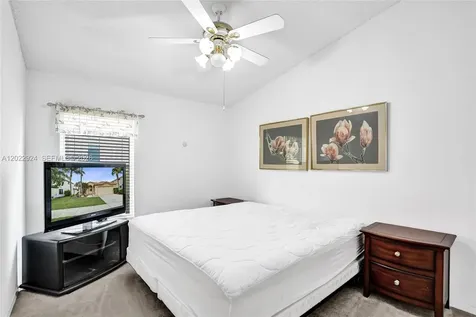 1155 NW 132nd Avenue Pembroke Pines FL 33028