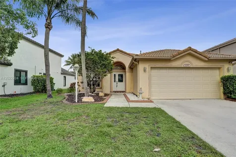 1155 NW 132nd Avenue Pembroke Pines FL 33028