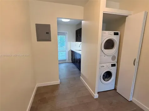 10001 W Bay Harbor Drive Bay Harbor Islands FL 33154